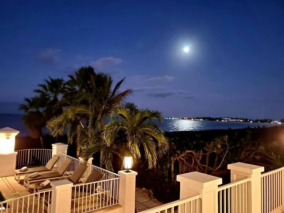 Casa Grande - Grace Bay Beach The Bight Settlements